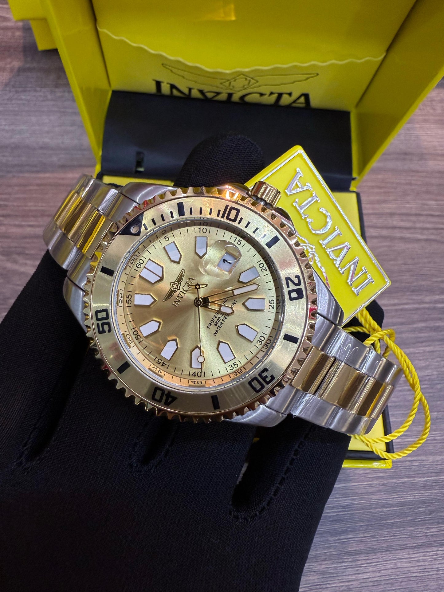 Reloj invicta  💯  Original